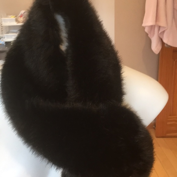 Accessories - Faux fur scarf